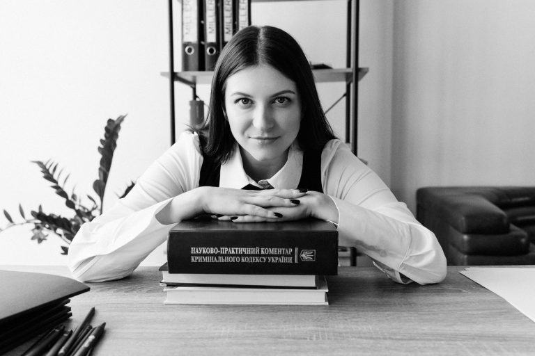 Василенко Анна адвокатка